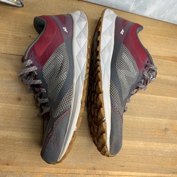 New Balance 590vTrail Running All Terrain - Picture 4 of 8